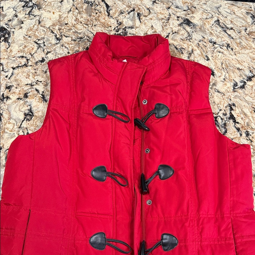 Charge Club Red Women's Toggle Puffer Vest